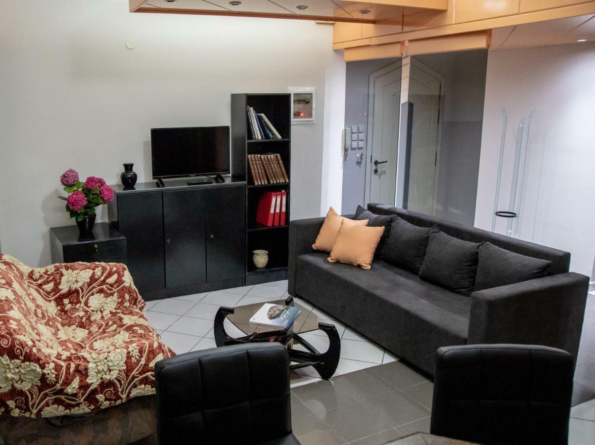 Christine'S Downtown Suites Kavala Extérieur photo